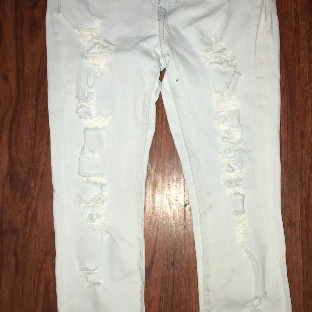 Light ripped jeans new
